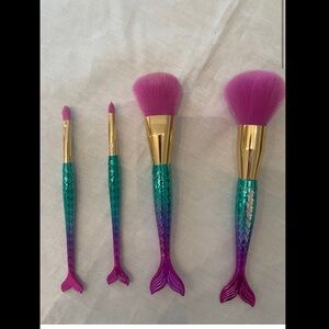 Tarte mermaid brush set